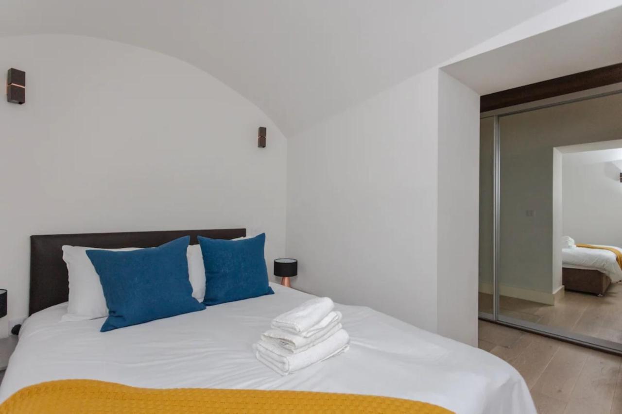 Spacious And Modern Apartment In Pimlico Лондон Екстериор снимка